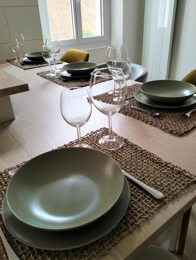 La Provence Vous Attend***!!! - 1Er Etage 디뉴레뱅 외부 사진