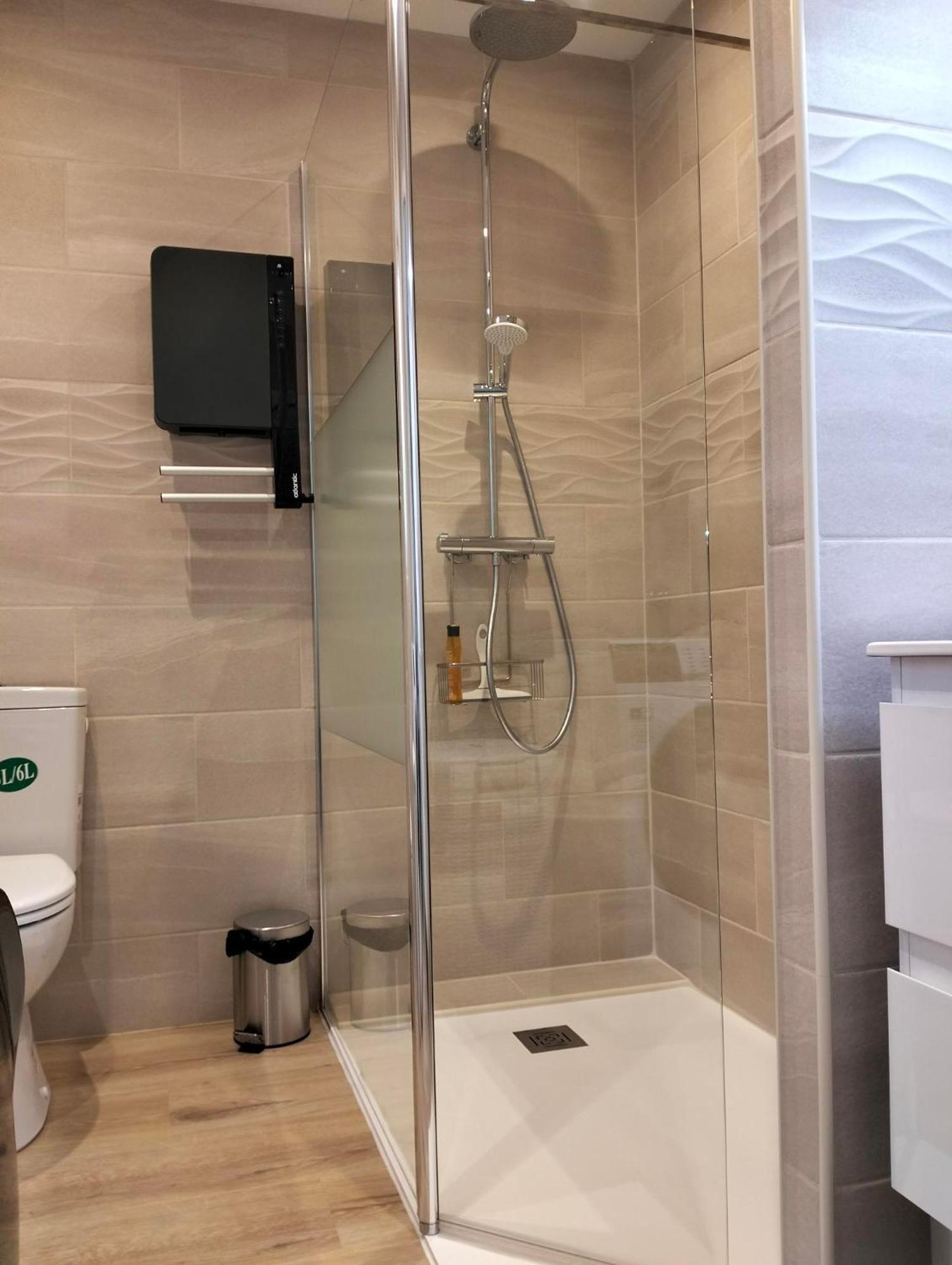 La Provence Vous Attend***!!! - 1Er Etage 디뉴레뱅 외부 사진