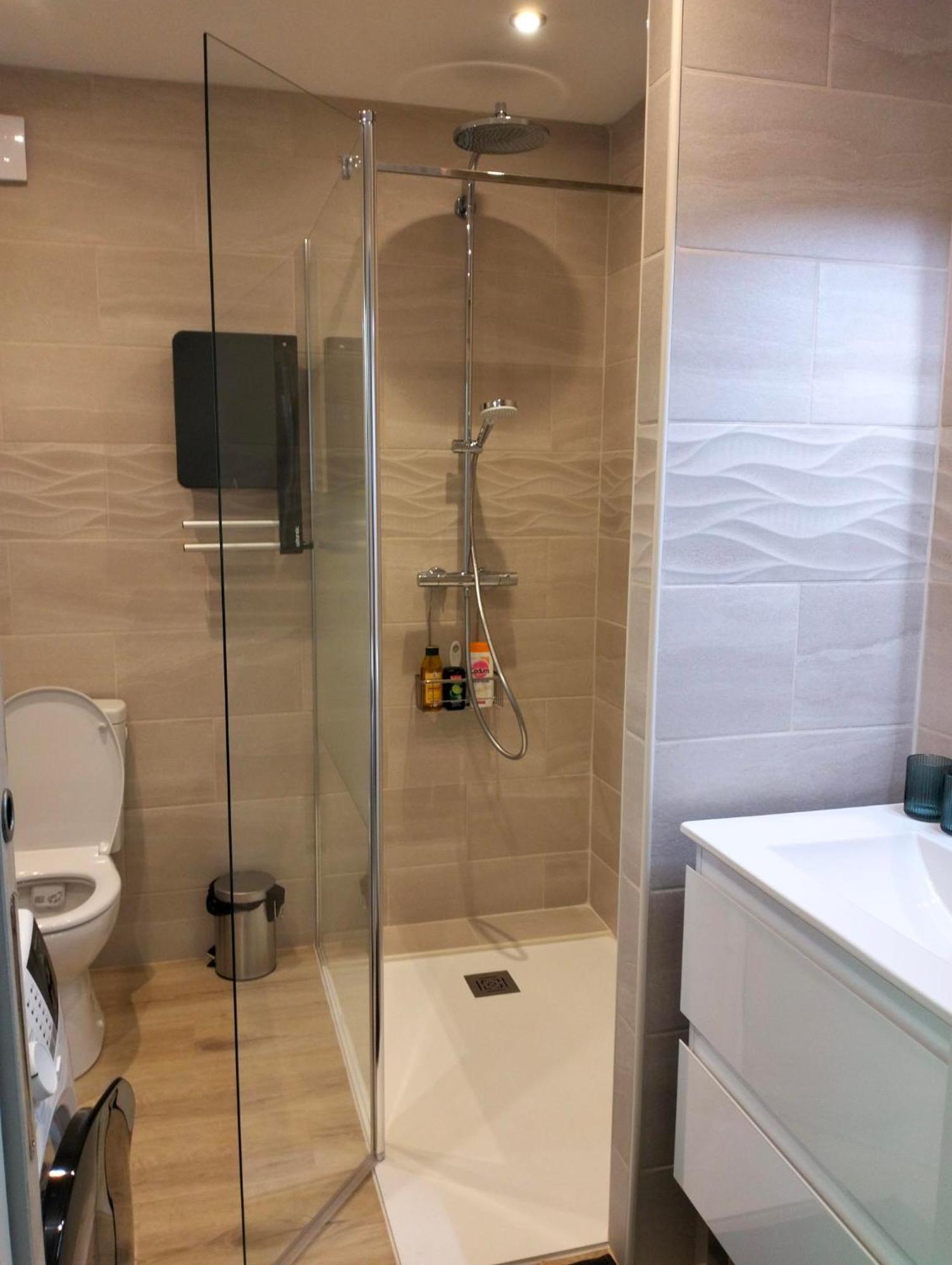 La Provence Vous Attend***!!! - 1Er Etage 디뉴레뱅 외부 사진